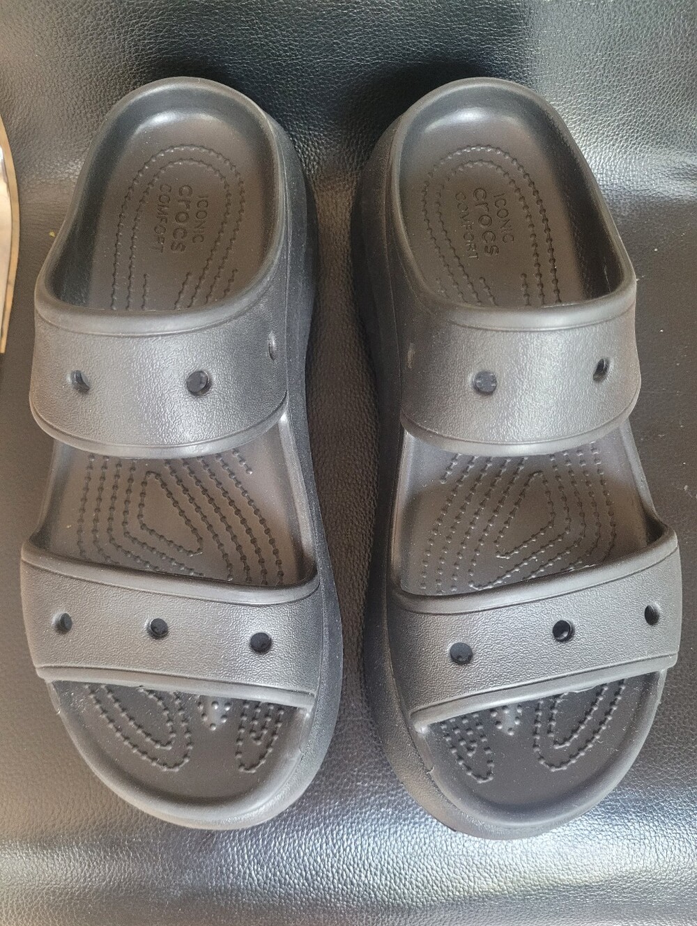 NWOT Crocs Classic Crush Platform Sandals,Black,Women's 9 - Picture 5 of 12